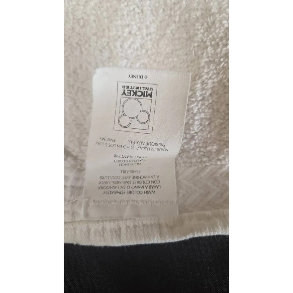 Mickey Mouse Bathroom Set- Towels Washcloths Shower Curtain Hooks & Art Book - Picture 4 of 16
